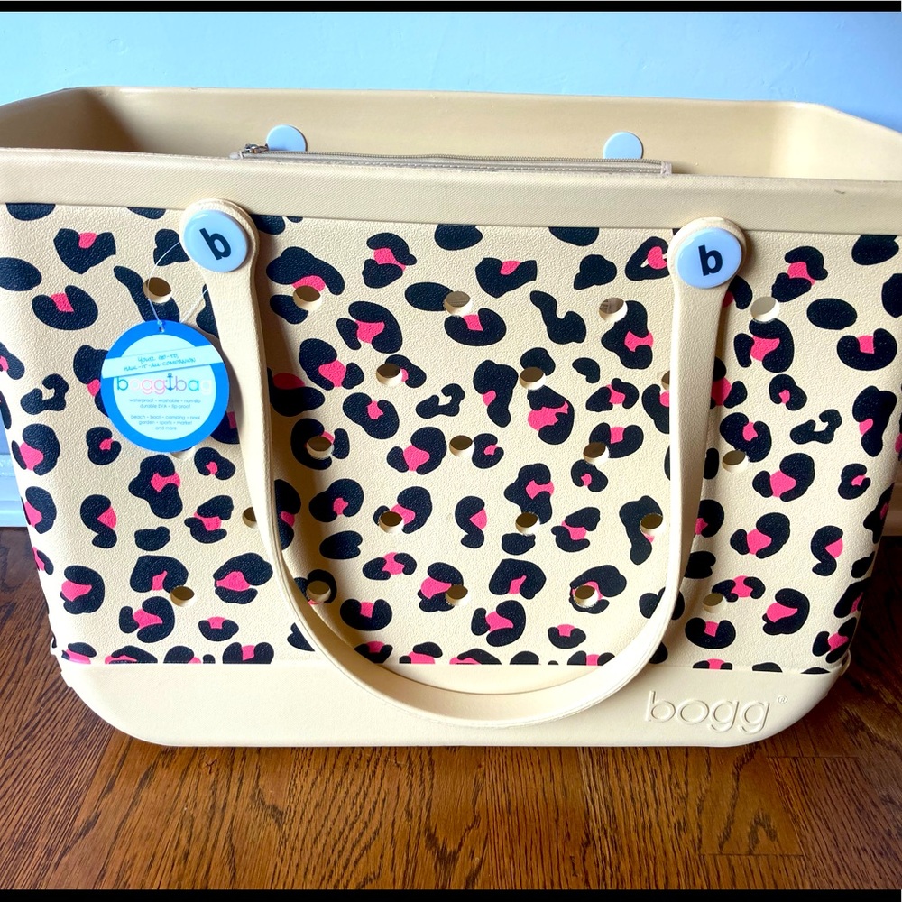 💗 LEOPARD Bogg Bag Original Tote NWT